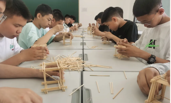 【红旗渠精神营地】林州市第十一中学“探索殷商文明 传承优 秀家风”研学实践活动